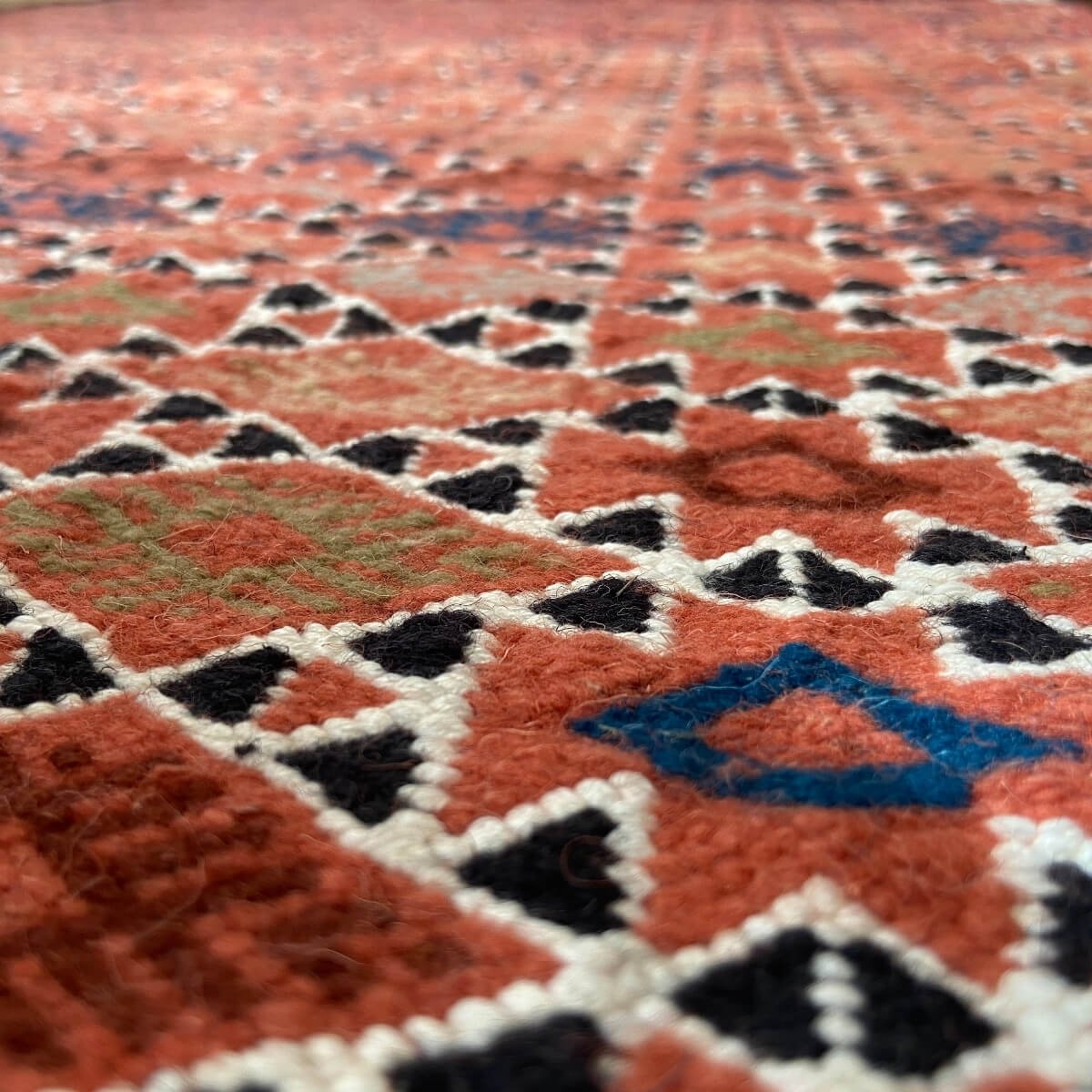 Berber carpet Rug Kilim Tanger 105x180 Red/Multicolour (Handmade, Wool) Tunisian Rug Kilim style Moroccan rug. Rectangular carpe