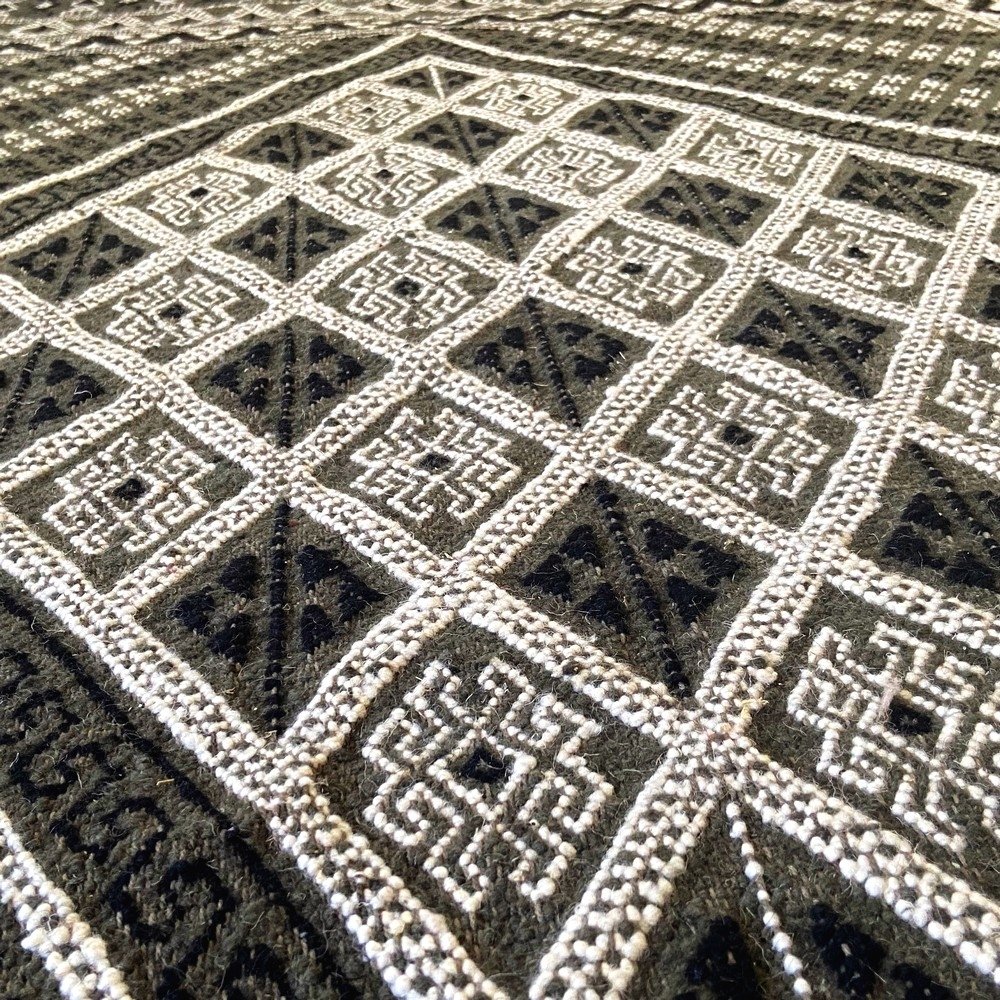 Berber tapijt Groot Tapijt Margoum Kesra 165x250 Grijs antraciet (Handgeweven, Wol, Tunesië) Tunesisch Margoum Tapijt uit de sta