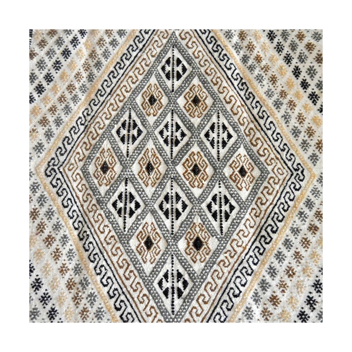 Berber carpet Rug Margoum Mellita115x180 White (Handmade, Wool, Tunisia) Tunisian margoum rug from the city of Kairouan. Rectang