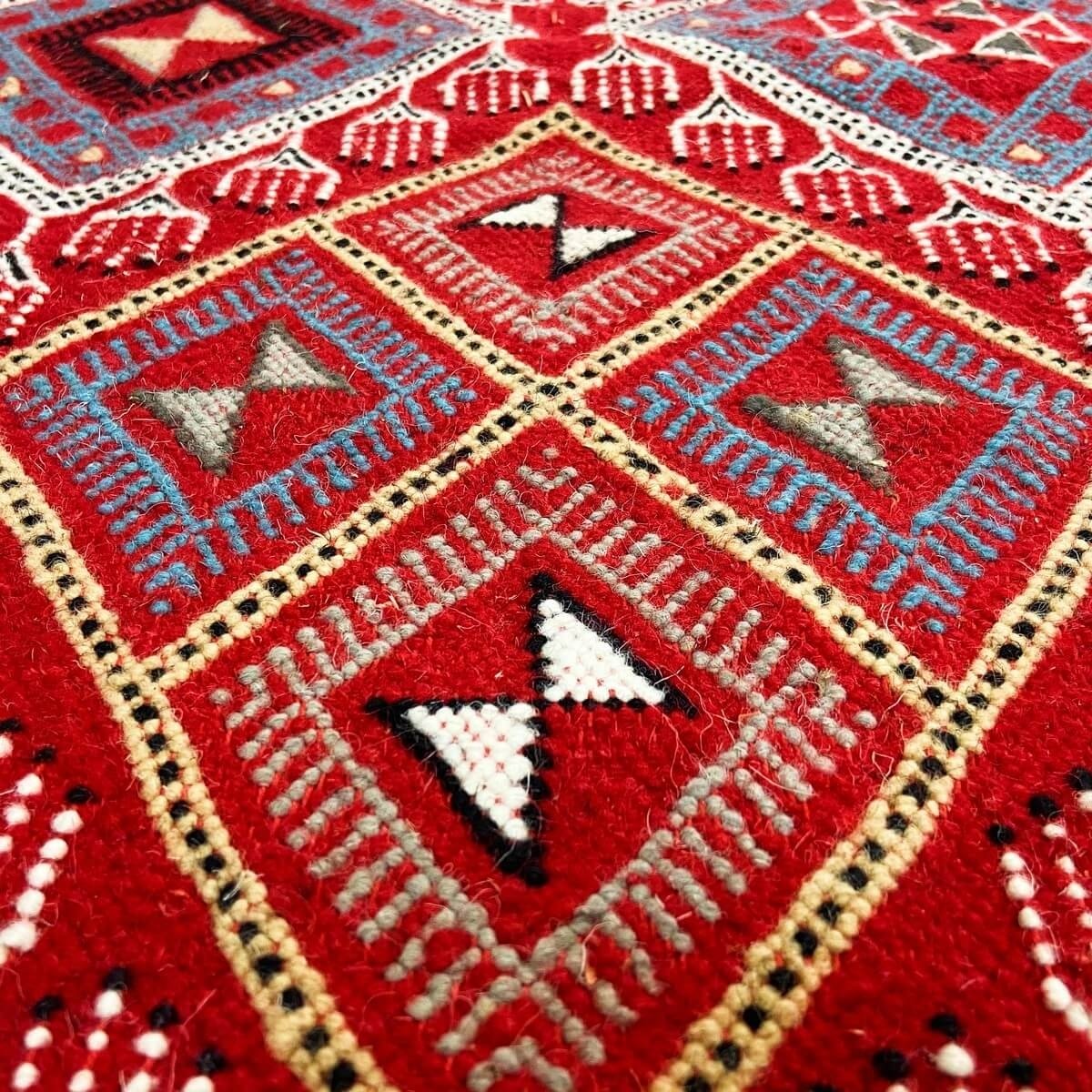 Berber tapijt Tapijt Margoum Ayoun 126x208 Rood (Handgeweven, Wol, Tunesië) Tunesisch Margoum Tapijt uit de stad Kairouan. Recht