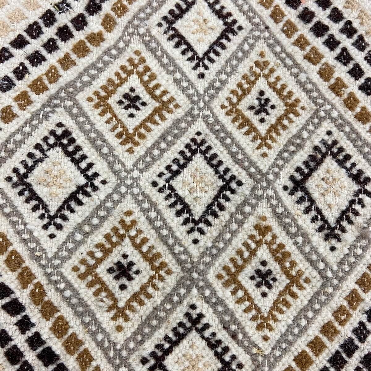 Berber carpet Rug Margoum Zaatar 78x318 cm White/Brown (Handmade, Wool, Tunisia) Tunisian margoum rug from the city of Kairouan.