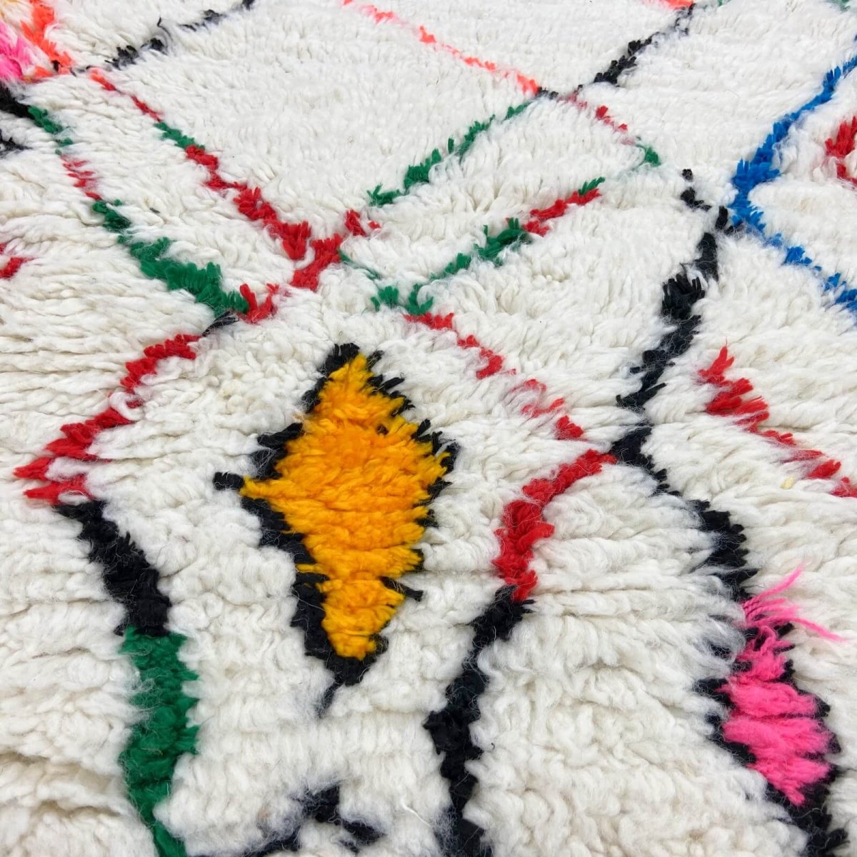 Berber carpet Rug Azilal Yemasten 170x290 cm White/Multicolored (Handmade, Wool, Morocco) Tunisian margoum rug from the city of 