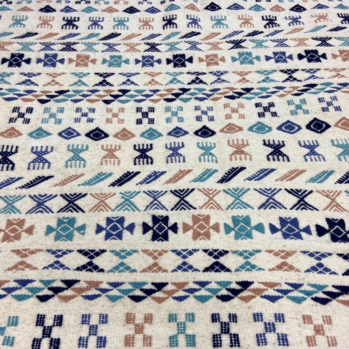 Berber tapijt Vloerkleed Kilim 135x205 cm Wit Blauw Bruin | Handgeweven, Wol, Tunesië Tunesisch kilimdeken, Marokkaanse stijl. R