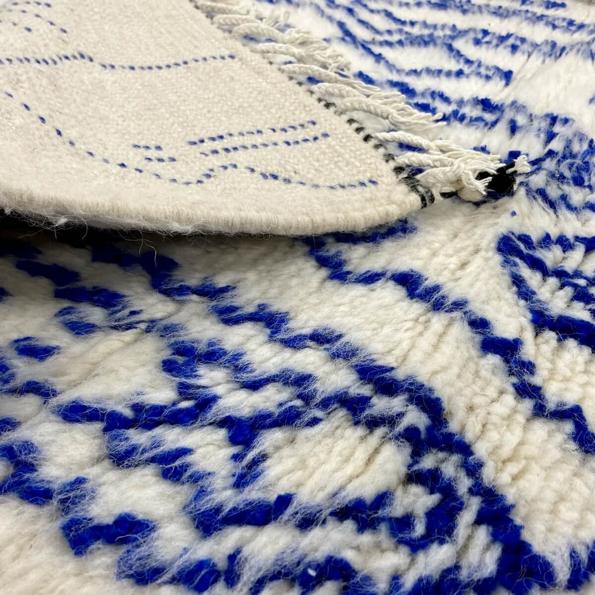 Berber carpet Rug Azilal Oukwes 80x135 cm White and Blue (Handmade, Wool, Morocco) Tunisian margoum rug from the city of Kairoua