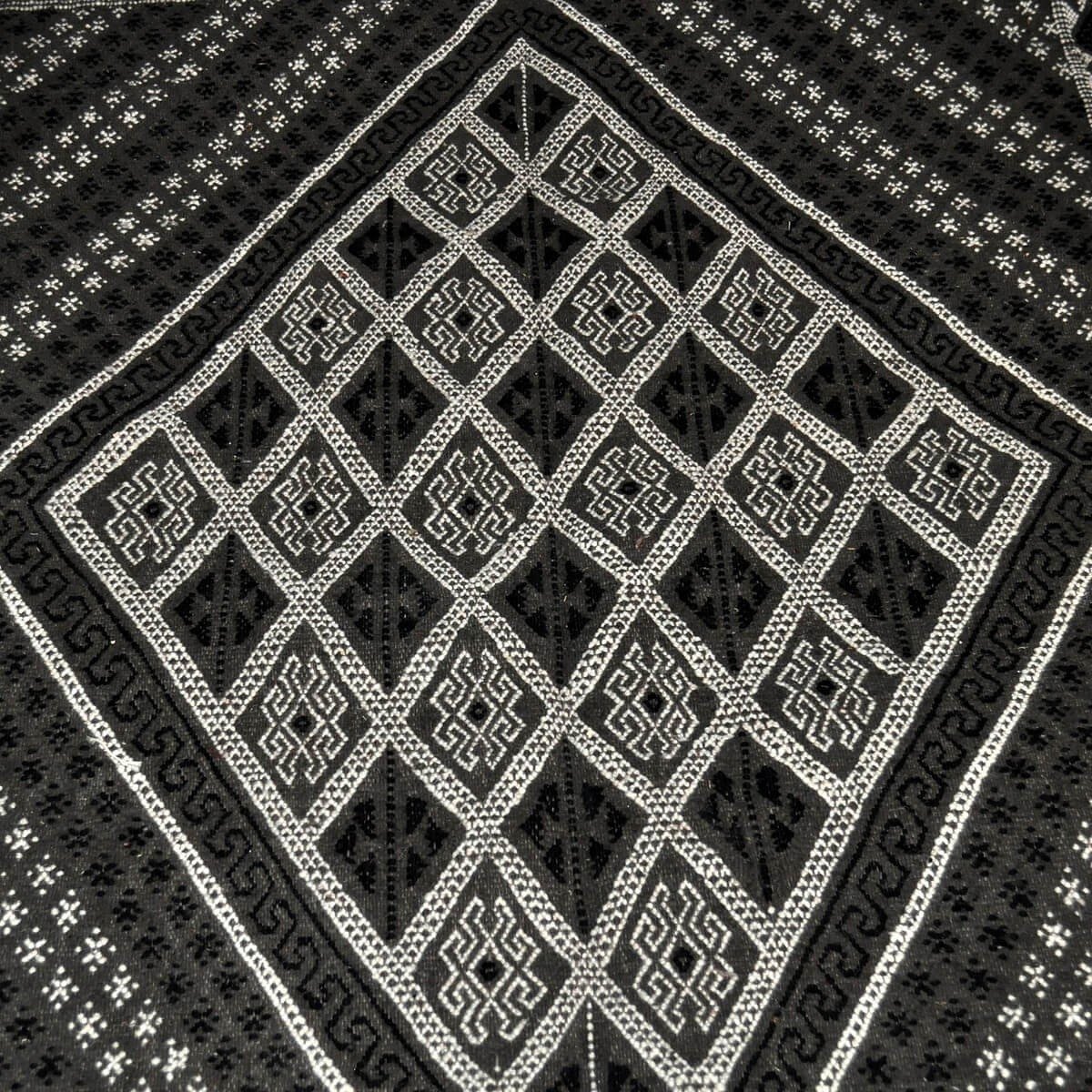 tappeto berbero Grande Tappeto Margoum Kesra 165x250 Grigio antracite (Fatto a mano, Lana) Tappeto margoum tunisino della città 